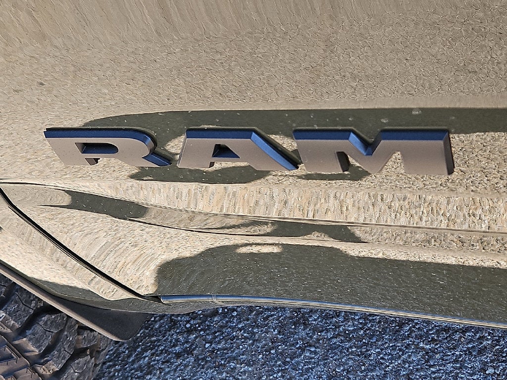 2027 RAM Ram 1500 RAM 1500 WARLOCK CREW CAB 4X4 5'7' BOX