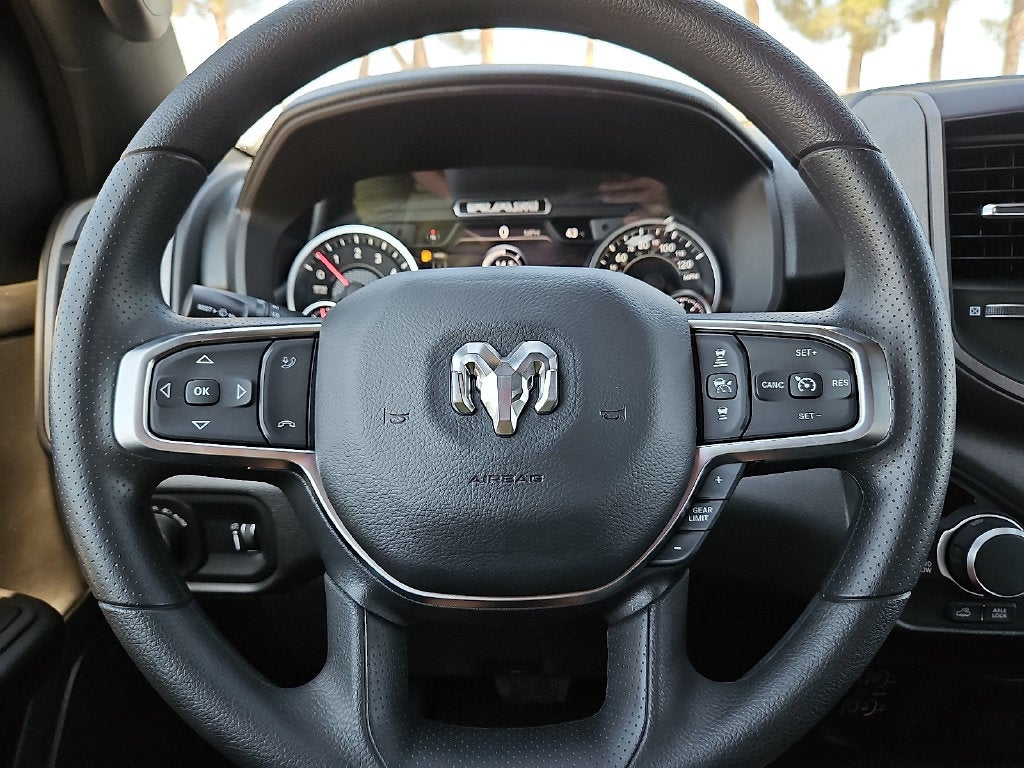 2027 RAM Ram 1500 RAM 1500 WARLOCK CREW CAB 4X4 5'7' BOX