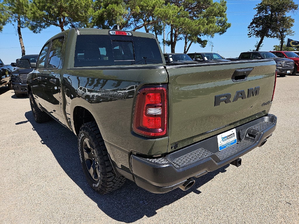 2027 RAM Ram 1500 RAM 1500 WARLOCK CREW CAB 4X4 5'7' BOX