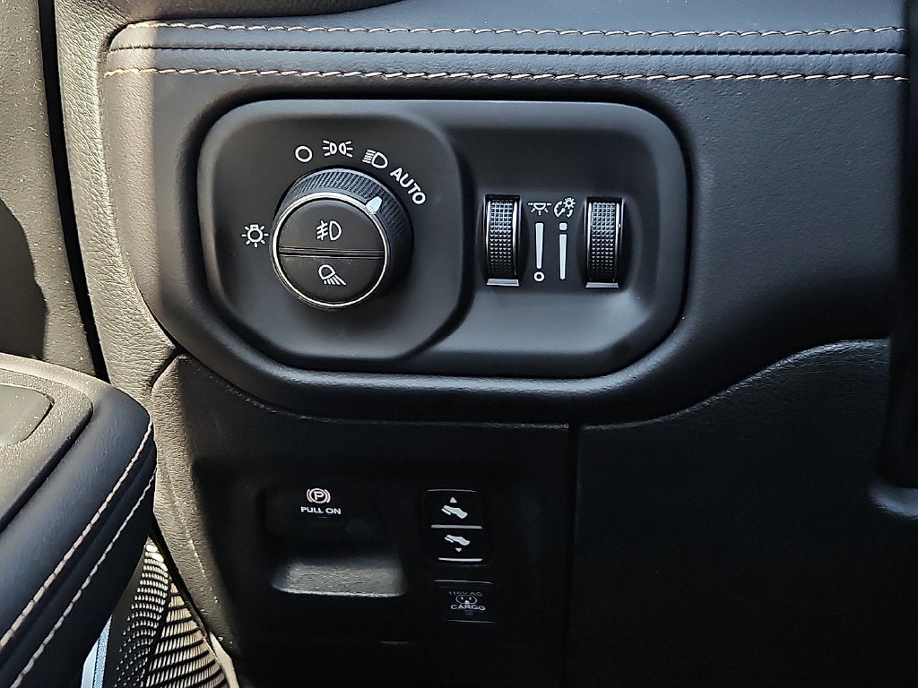 2027 RAM Ram 1500 RAM 1500 TUNGSTEN CREW CAB 4X4 5'7' BOX
