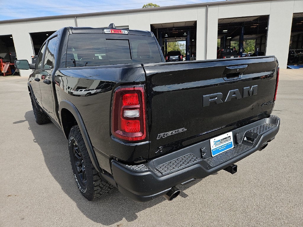 2027 RAM Ram 1500 RAM 1500 REBEL CREW CAB 4X4 5'7' BOX