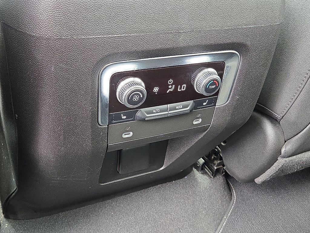 2024 GMC Yukon 4WD AT4