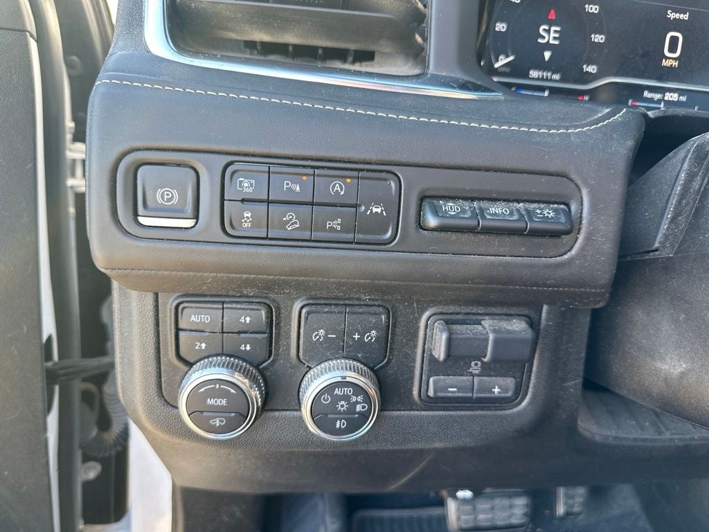 2023 GMC Yukon XL Denali Ultimate