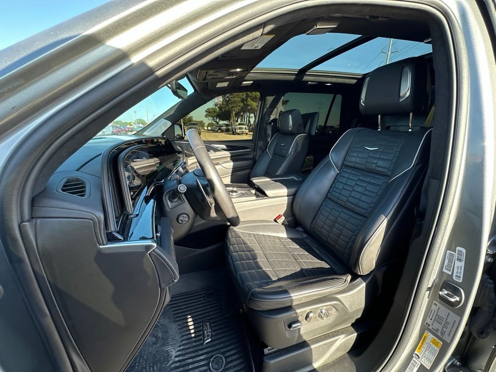 2023 Cadillac Escalade V-Series