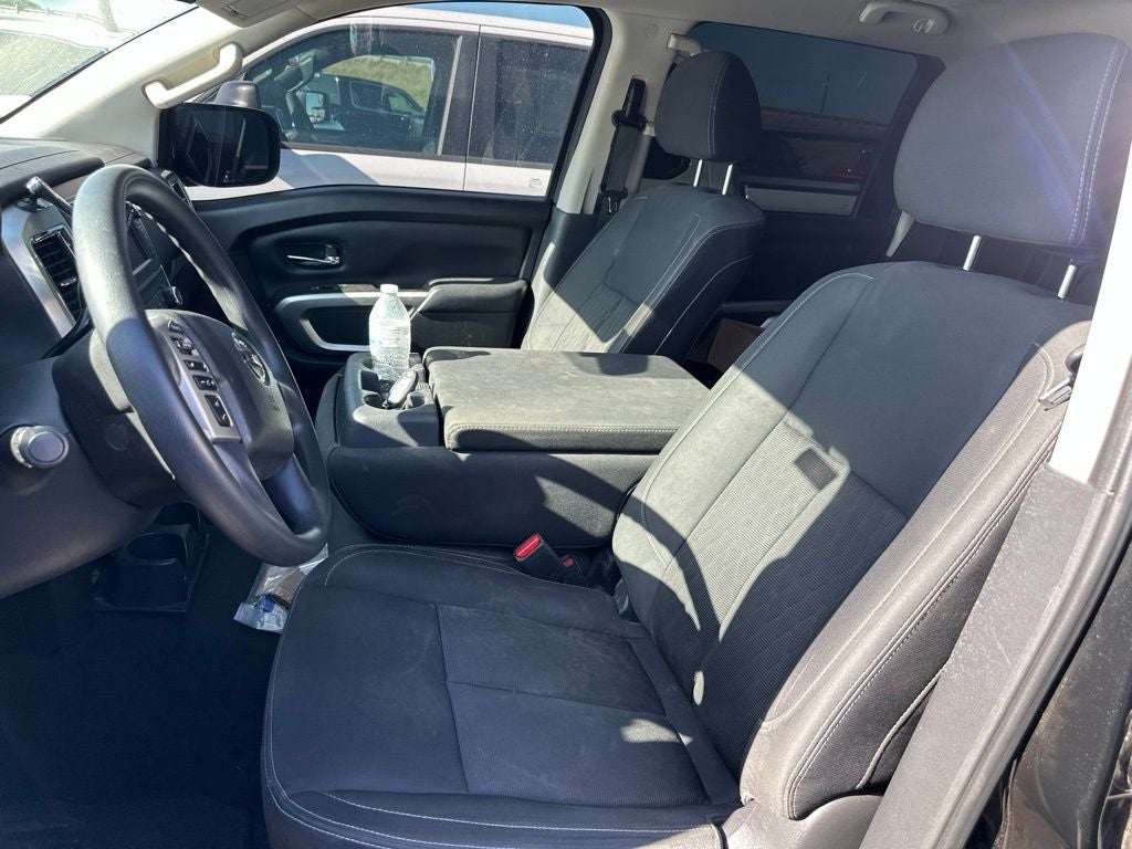 2019 Nissan Titan SV