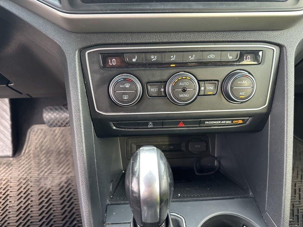 2021 Volkswagen Atlas 2.0T SE w/Technology