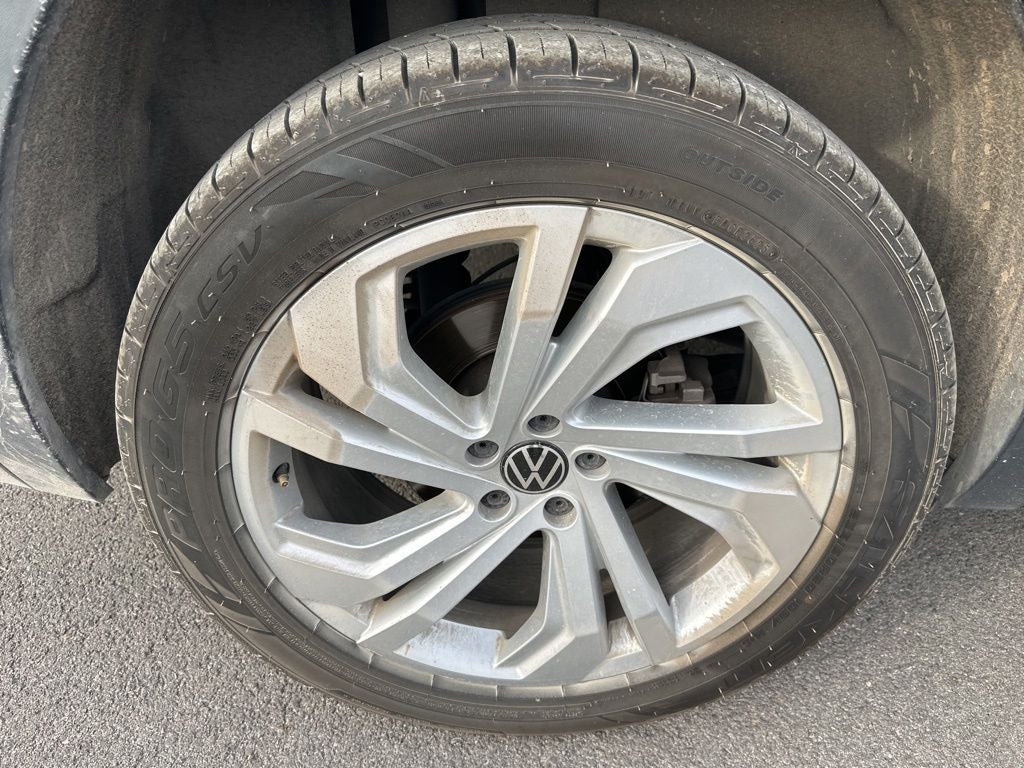 2021 Volkswagen Atlas 2.0T SE w/Technology