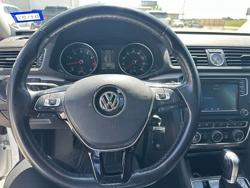 2016 Volkswagen Passat 1.8T SE