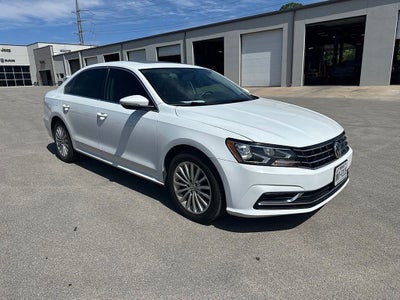 2016 Volkswagen Passat 1.8T SE