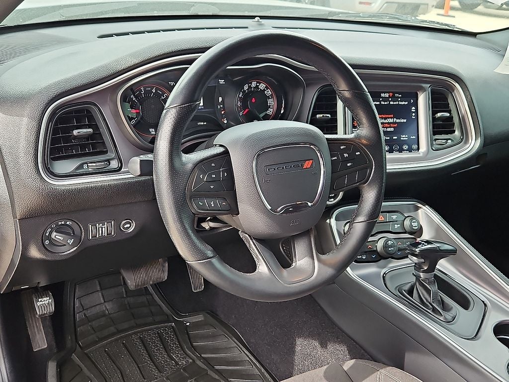 2021 Dodge Challenger SXT