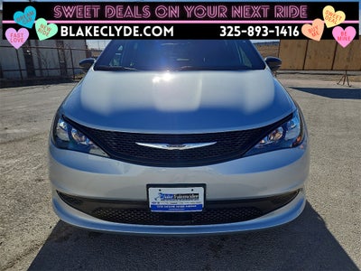 2026 Chrysler Voyager LX