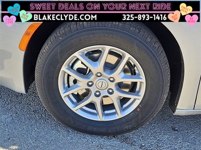 2026 Chrysler Voyager LX