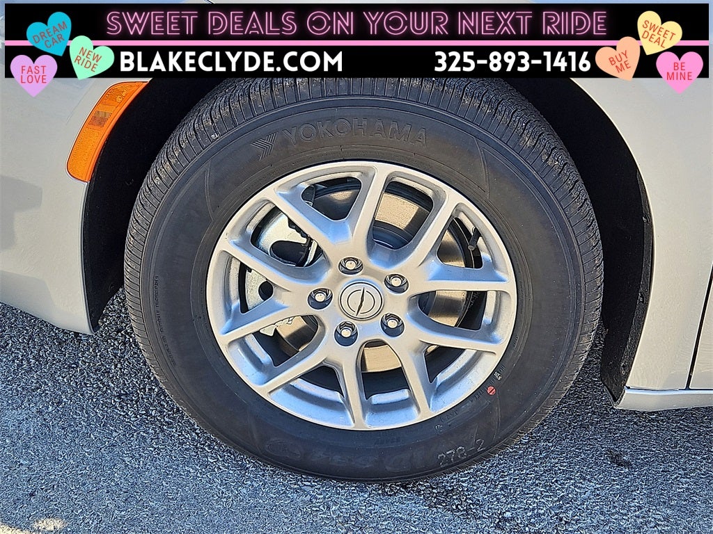 2026 Chrysler Voyager LX