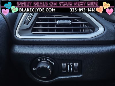 2026 Chrysler Voyager LX