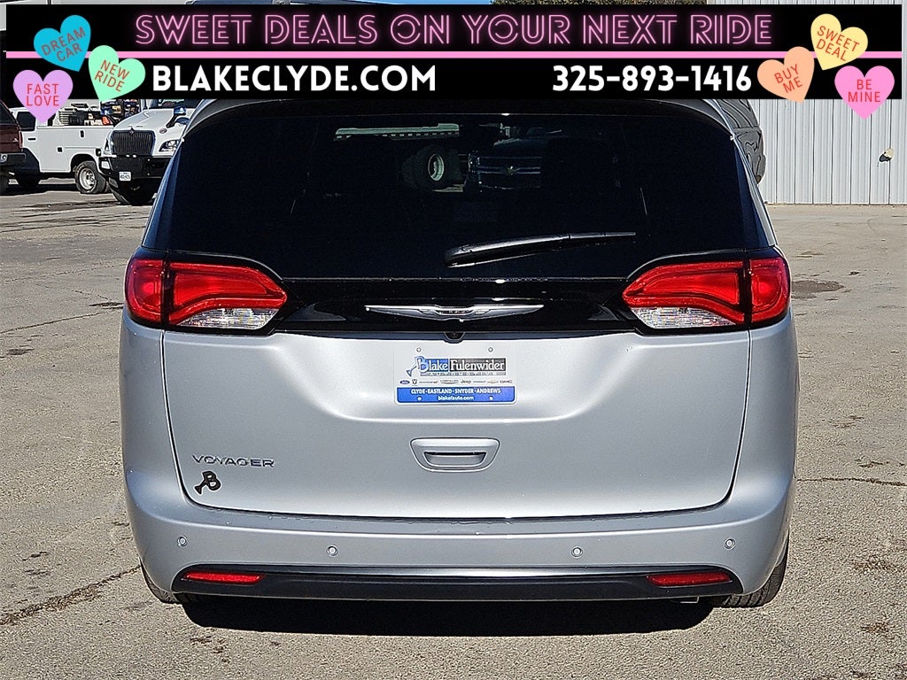 2026 Chrysler Voyager LX