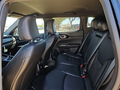 2027 Jeep Compass COMPASS LATITUDE ALTITUDE 4X4