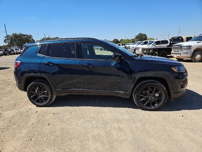 2027 Jeep Compass COMPASS LATITUDE ALTITUDE 4X4