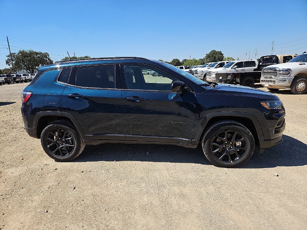 2027 Jeep Compass COMPASS LATITUDE ALTITUDE 4X4