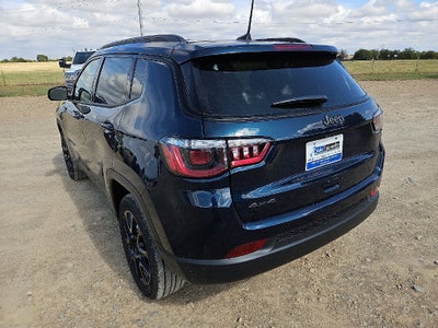 2027 Jeep Compass COMPASS LATITUDE ALTITUDE 4X4