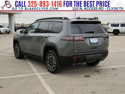 2026 Jeep Cherokee Laredo