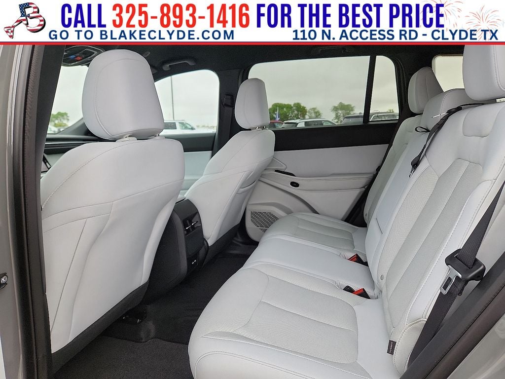 2026 Jeep Cherokee Laredo