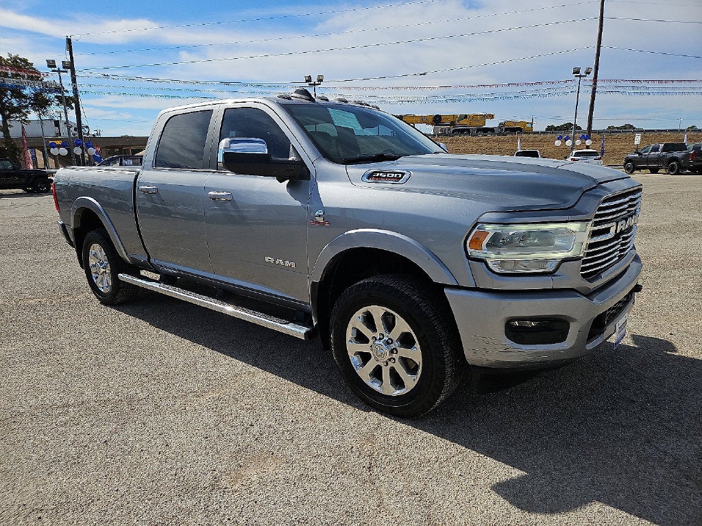 2019 RAM 3500 Laramie Crew Cab 4x4 6'4' Box