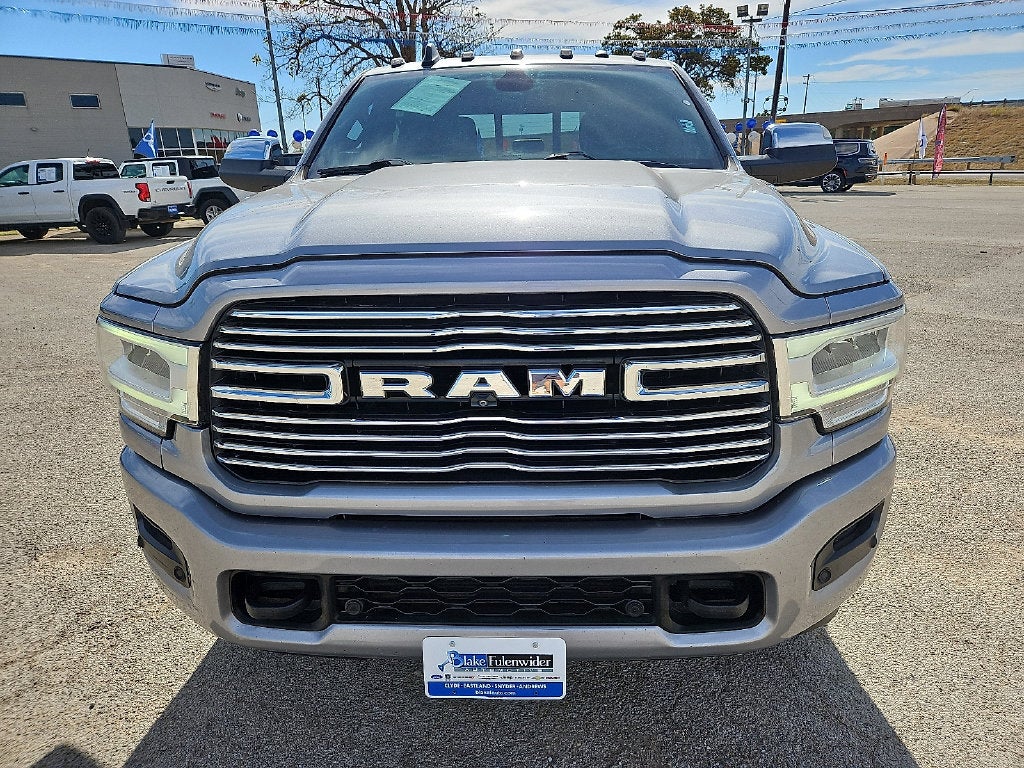2019 RAM 3500 Laramie Crew Cab 4x4 6'4' Box
