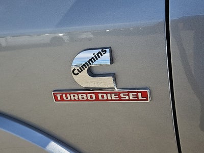 2019 RAM 3500 Laramie Crew Cab 4x4 6'4' Box