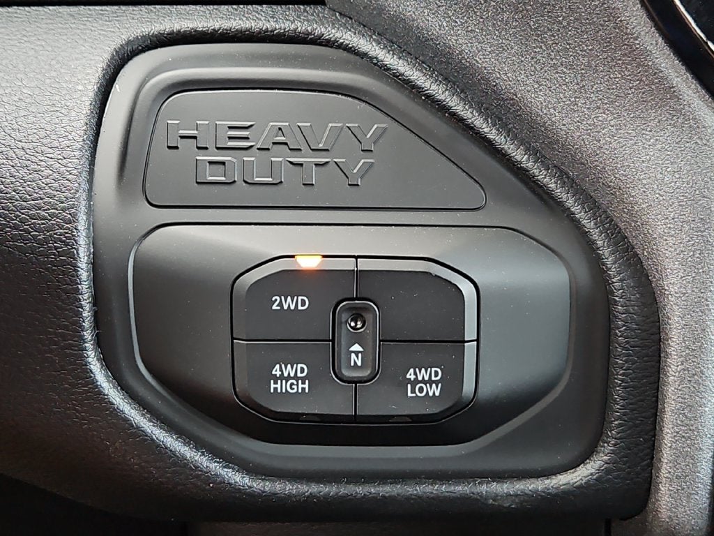 2026 RAM Ram 2500 RAM 2500 TRADESMAN CREW CAB 4X4 6'4' BOX