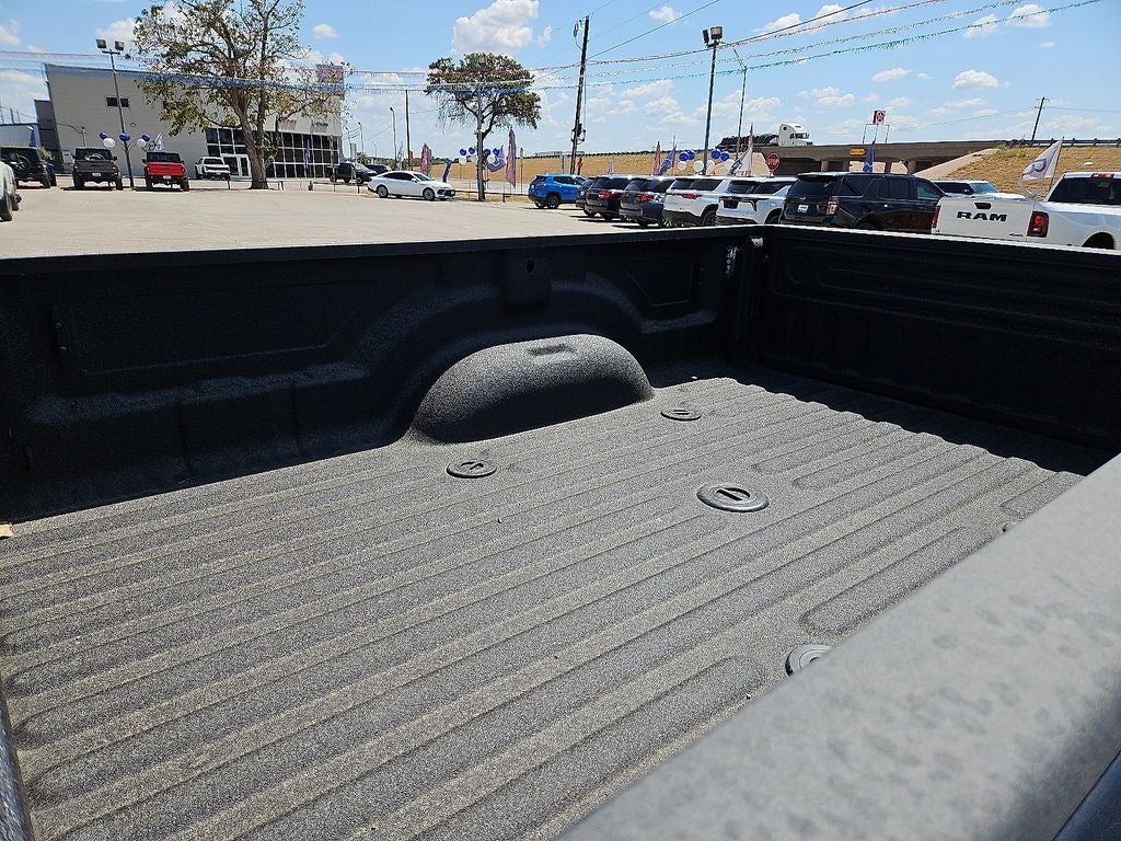 2027 RAM Ram 3500 RAM 3500 TRADESMAN CREW CAB 4X4 8' BOX