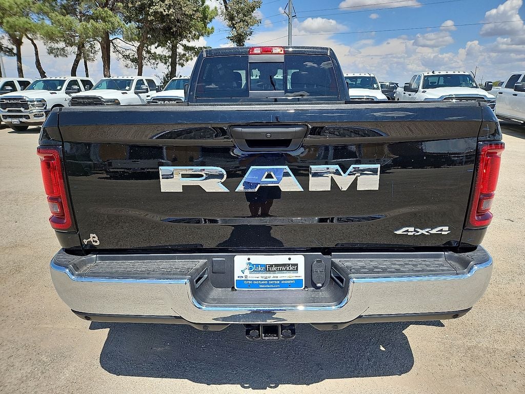 2027 RAM Ram 3500 RAM 3500 TRADESMAN CREW CAB 4X4 8' BOX