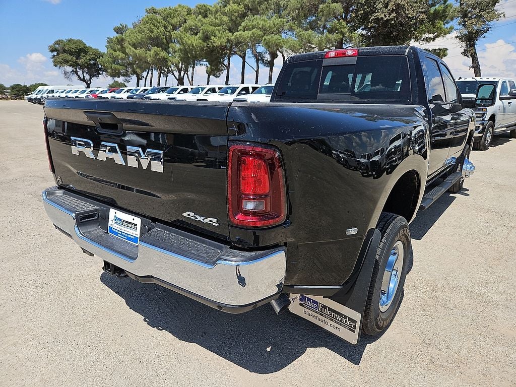 2027 RAM Ram 3500 RAM 3500 TRADESMAN CREW CAB 4X4 8' BOX