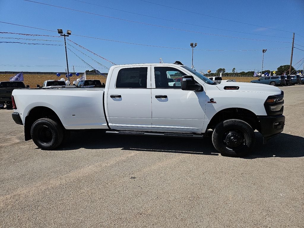 2027 RAM Ram 3500 RAM 3500 TRADESMAN CREW CAB 4X4 8' BOX