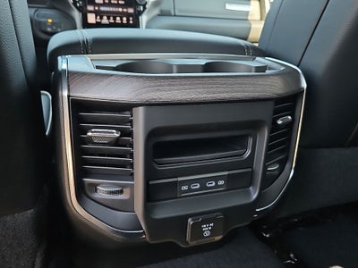 2027 RAM Ram 3500 RAM 3500 LARAMIE CREW CAB 4X4 8' BOX