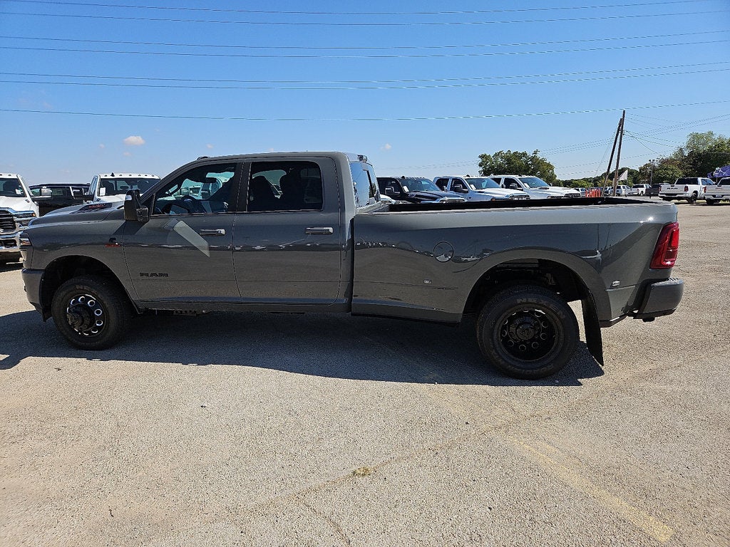 2027 RAM Ram 3500 RAM 3500 LARAMIE CREW CAB 4X4 8' BOX