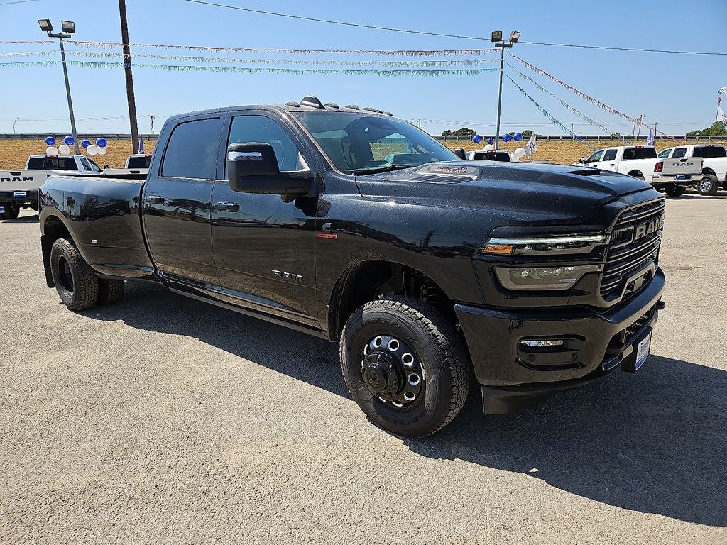2027 RAM Ram 3500 RAM 3500 LARAMIE CREW CAB 4X4 8' BOX