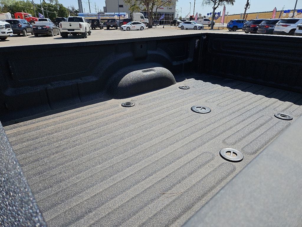 2027 RAM Ram 3500 RAM 3500 LARAMIE CREW CAB 4X4 8' BOX