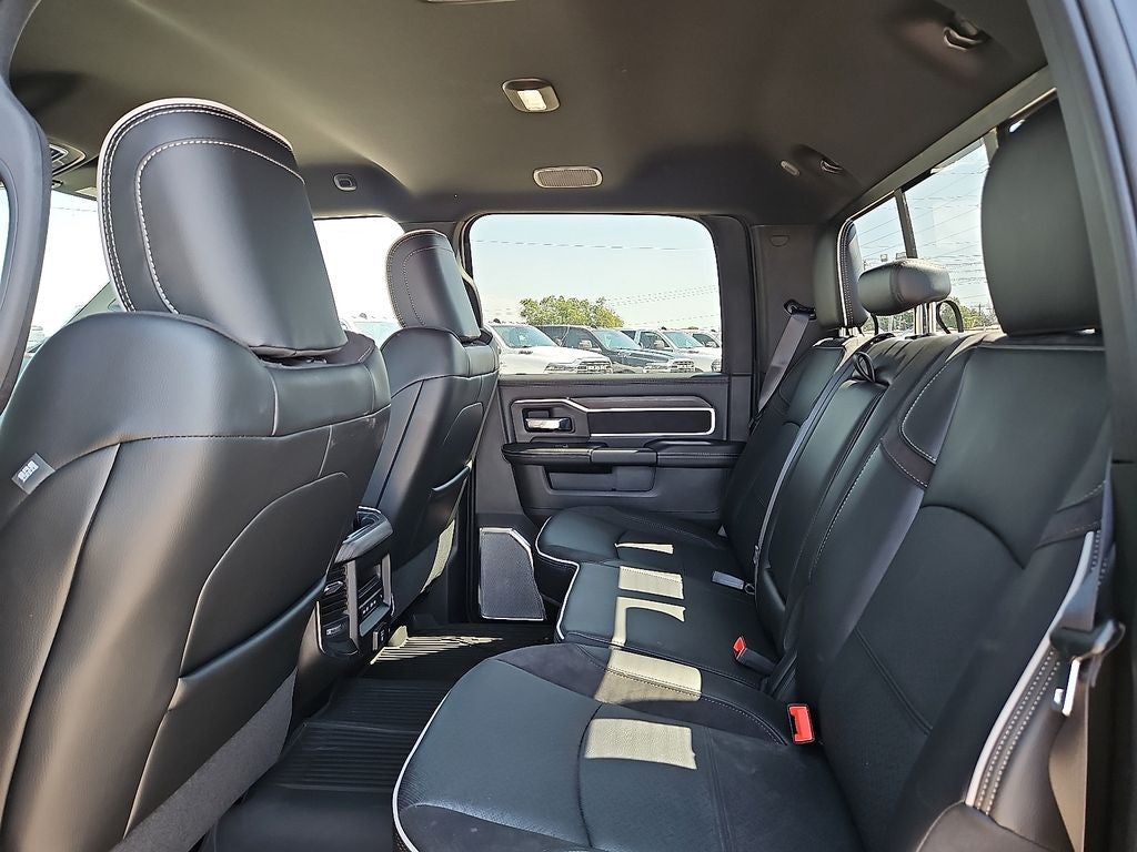2027 RAM Ram 3500 RAM 3500 LARAMIE CREW CAB 4X4 8' BOX