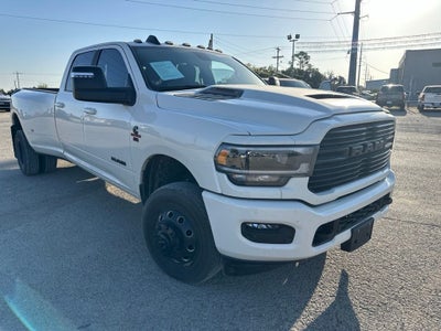 2023 RAM 3500 Laramie Crew Cab 4x4 8' Box