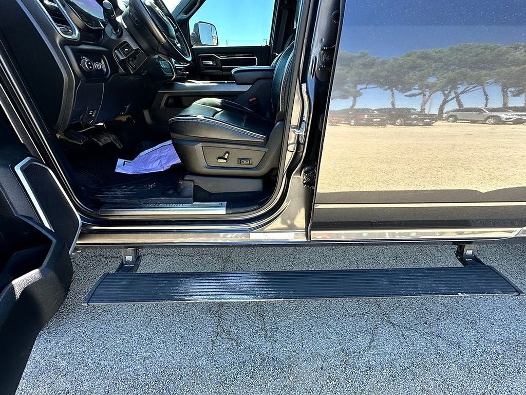 2022 RAM 3500 Laramie