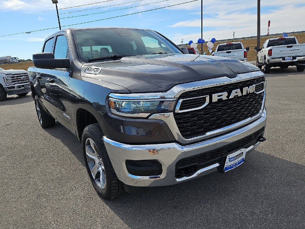 2026 RAM 1500 RAM 1500 TRADESMAN CREW CAB 4X4 5'7' BOX