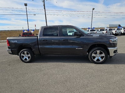 2026 RAM 1500 RAM 1500 TRADESMAN CREW CAB 4X4 5'7' BOX