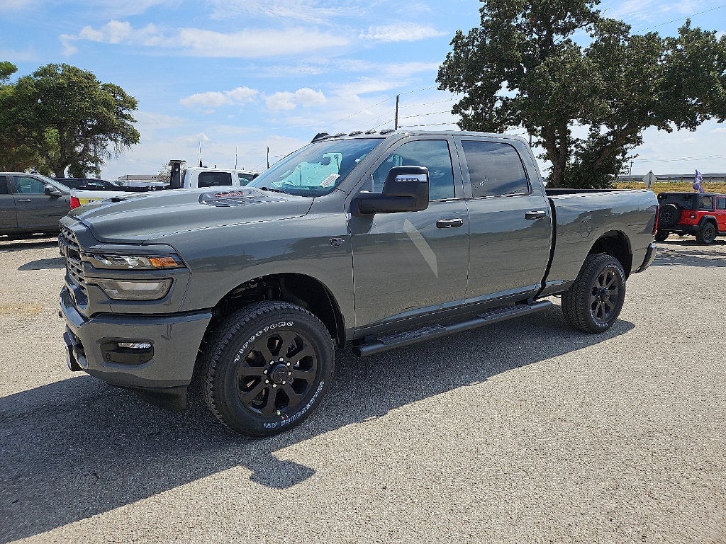2027 RAM Ram 2500 RAM 2500 BLACK EXPRESS CREW CAB 4X4 6'4' BOX