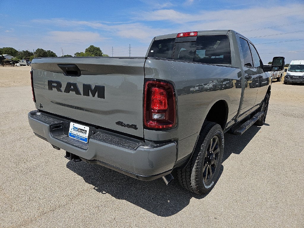 2027 RAM Ram 2500 RAM 2500 BLACK EXPRESS CREW CAB 4X4 6'4' BOX