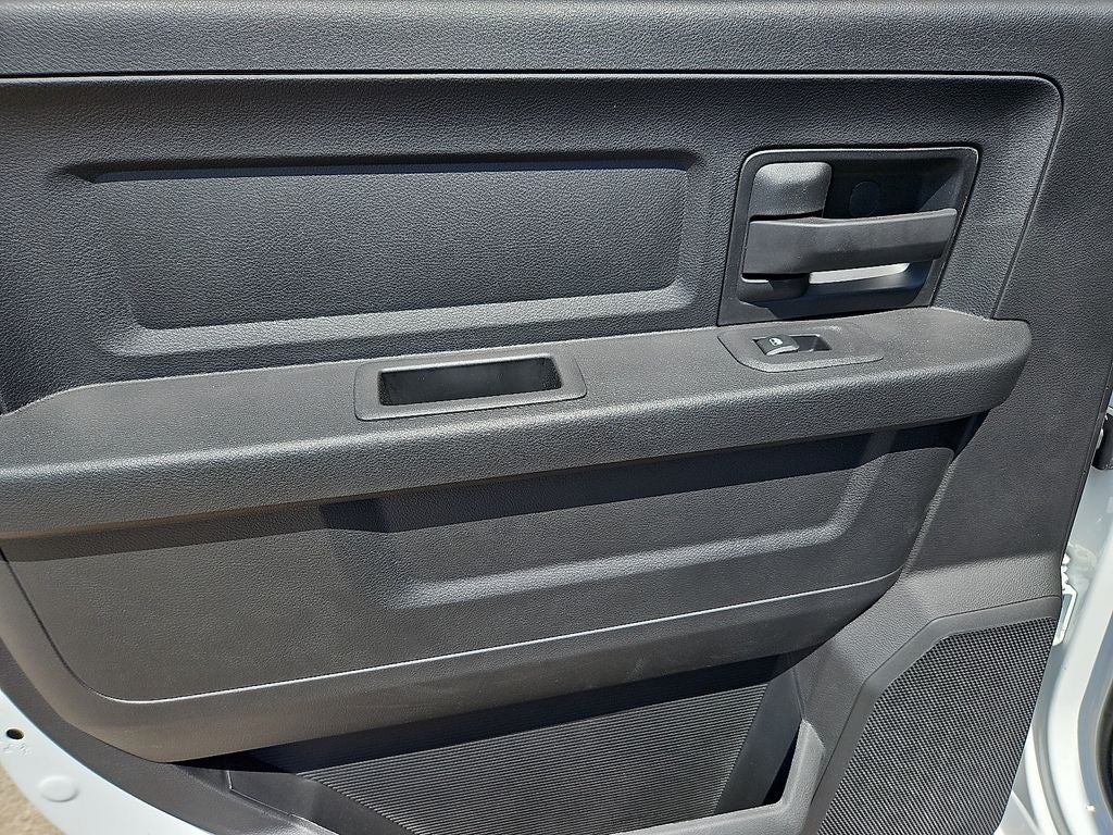 2027 RAM Ram 2500 RAM 2500 TRADESMAN CREW CAB 4X4 6'4' BOX
