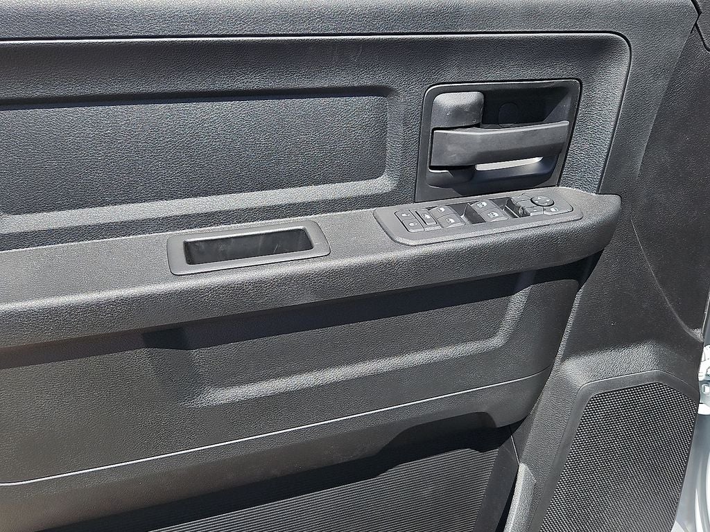 2027 RAM Ram 2500 RAM 2500 TRADESMAN CREW CAB 4X4 6'4' BOX