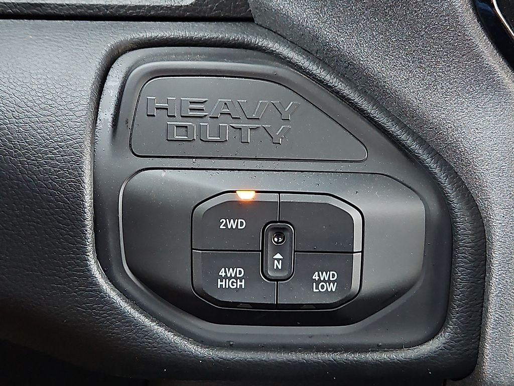 2027 RAM Ram 2500 RAM 2500 TRADESMAN CREW CAB 4X4 6'4' BOX