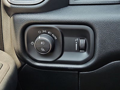 2027 RAM 2500 Black Express
