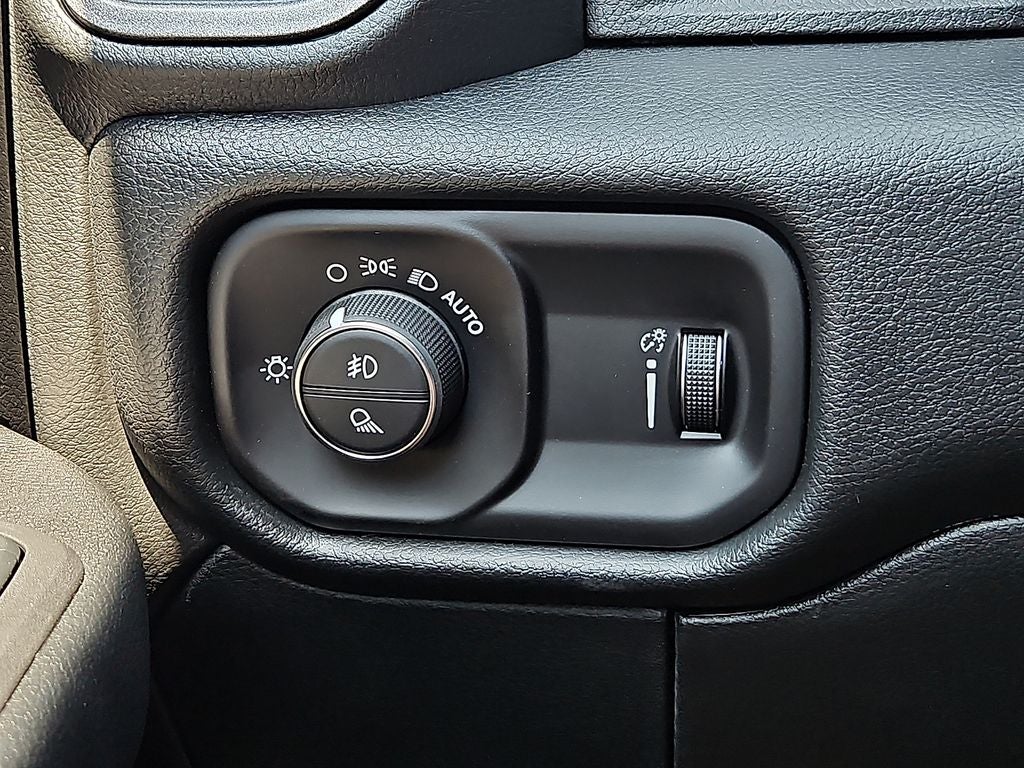 2027 RAM 2500 Black Express