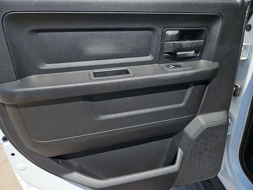 2027 RAM 2500 Tradesman